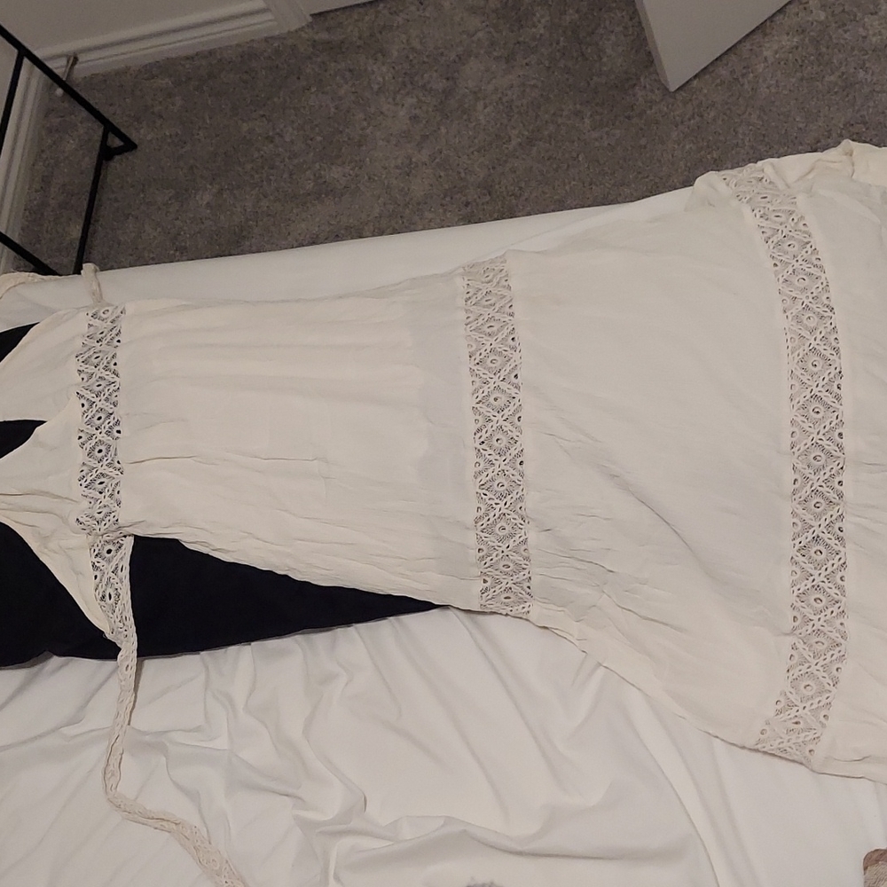 White Beach dress